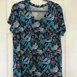 Kooolaburra V-Neck Tee